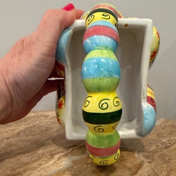 Colorful Ceramic spring Easter Basket with Handle - Picture 5 of 5